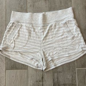 Athleta women’s comfy shorts with pockets